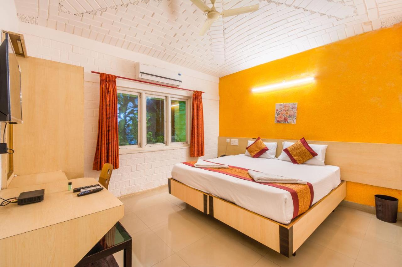Casa Holiday Resorts Araku Esterno foto