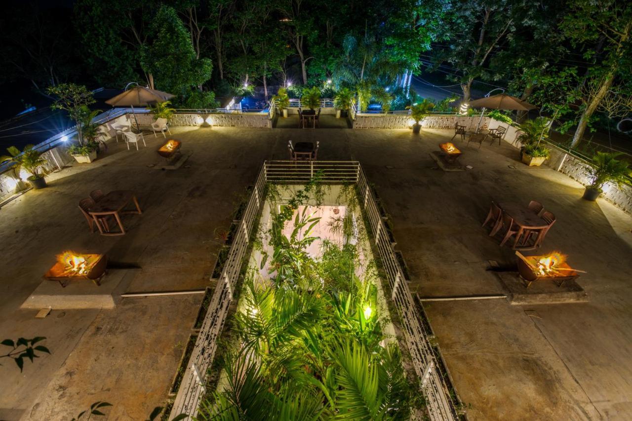 Casa Holiday Resorts Araku Esterno foto