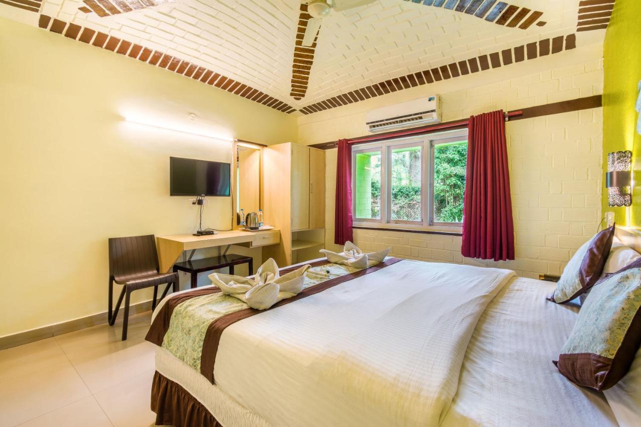 Casa Holiday Resorts Araku Esterno foto