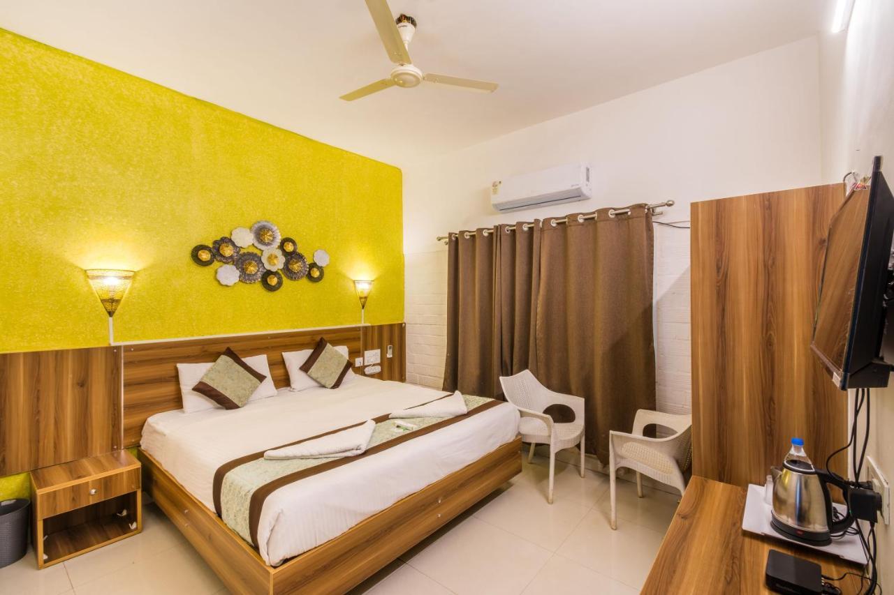 Casa Holiday Resorts Araku Esterno foto