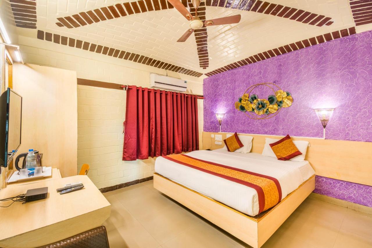 Casa Holiday Resorts Araku Esterno foto